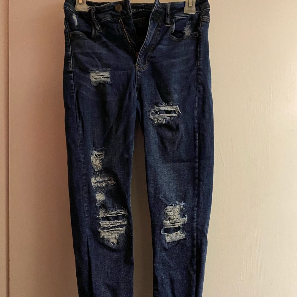 American Eagle distressed stretchy skinny jeans